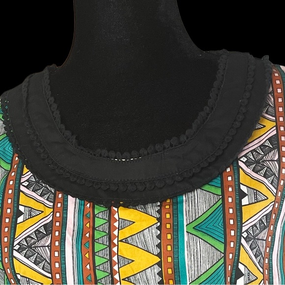 Almatrichi Multicolor Abstract design Long sleeves tunic top with ruffles NWT - Picture 3 of 14